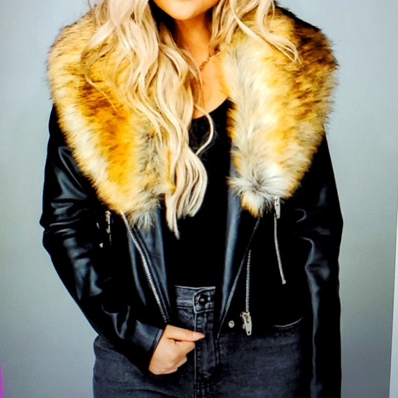 Buddy Love Jackets & Blazers - 🎉Host Pick 🎉Vegan Leather Jacket w/ Removable Faux Fur